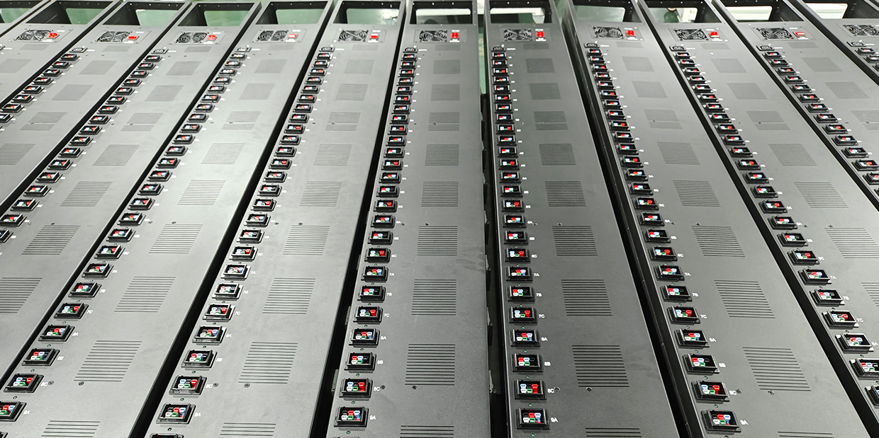 30-PORTS-PA45-250A-SMART-PDU-3.jpg
